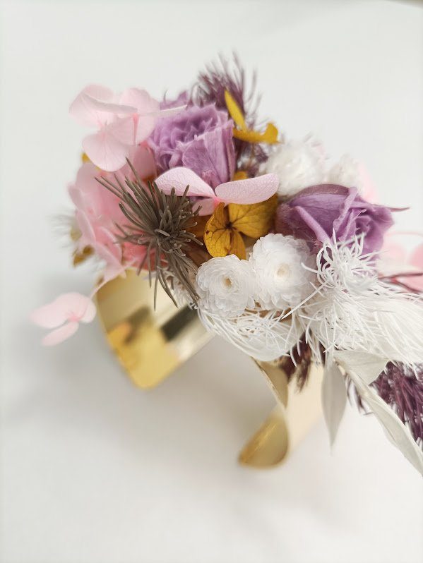 Wrist Corsage dried flower. School Balls and Weddings. .jpg